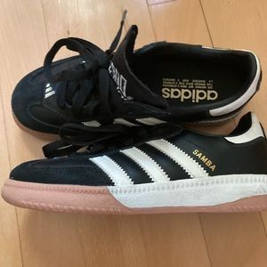 Kids Leather Adidas Classic Samba shoes
